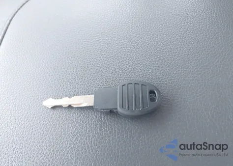 2016 Ram 1500 Express z USA, uszkodzony, nr VIN 1C6RR7FT5GS329158